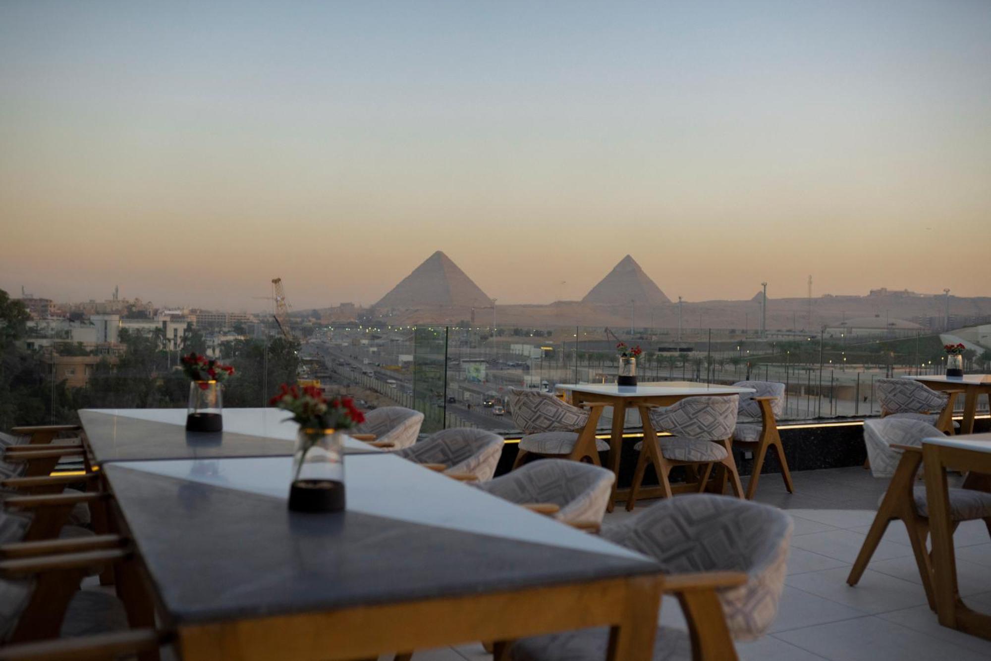 Royal Great Pyramid Inn Kafr Ghatati Exterior photo